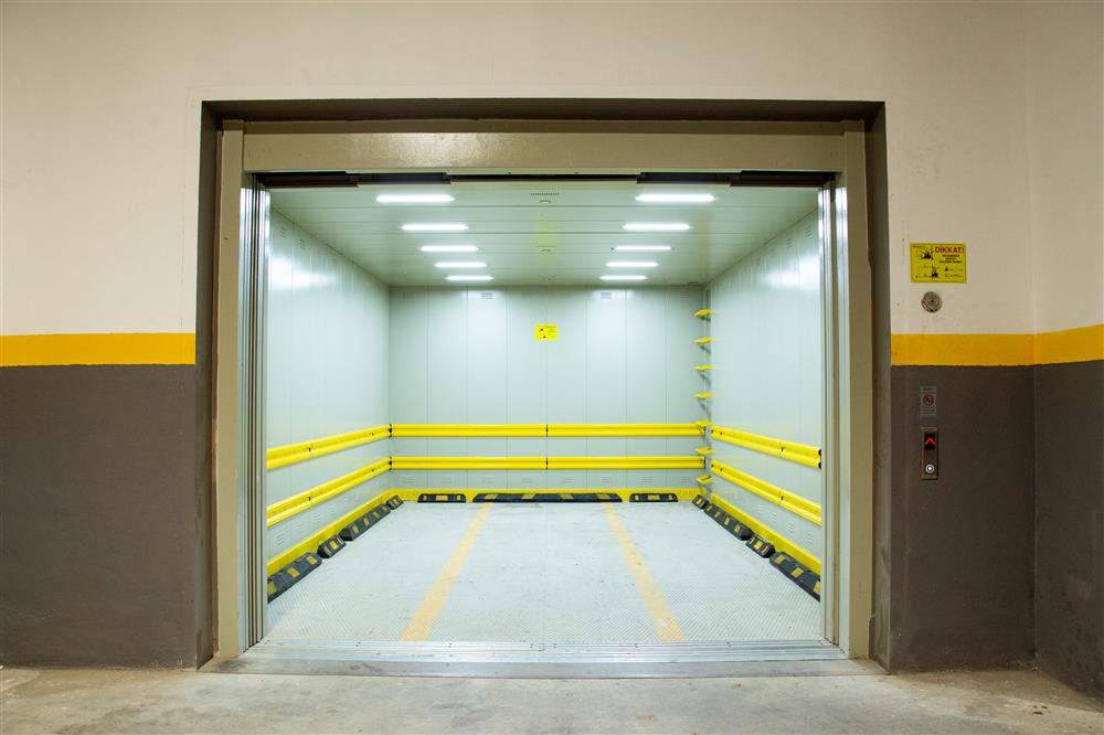 Thang Máy Tải Hàng Gia Hưng - Album